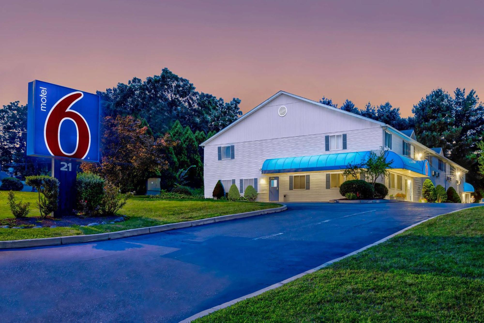 Motel 6 Bethel, Ct - Danbury 외부 사진